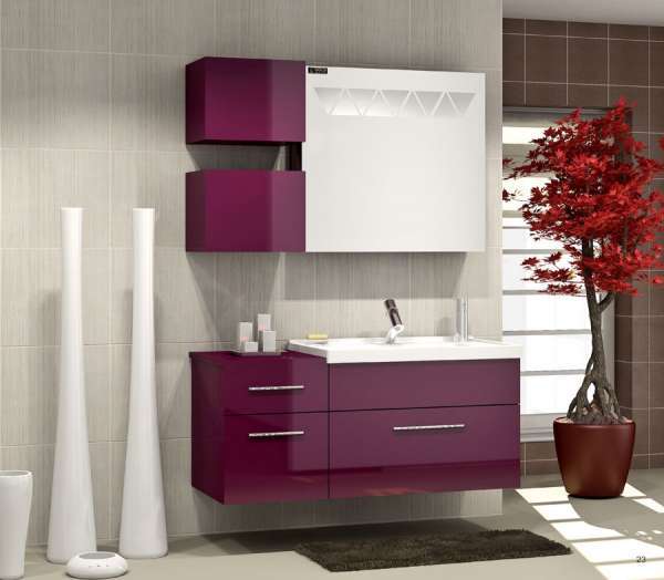 Mor-beyaz-rengarenk-banyo-dekorasyon-modeli